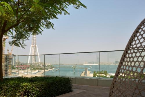 Coastal 1BR with Balcony and Marina Ain Dubai Bluewaters Views - image 12