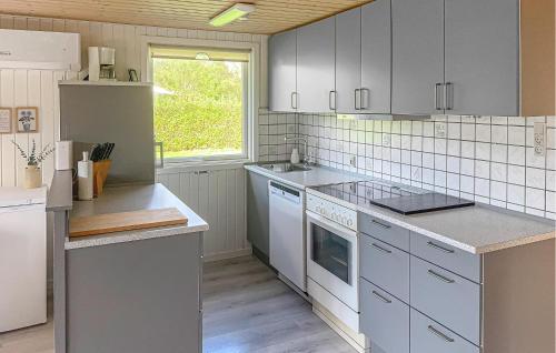 Kitchen, 3 Bedroom Amazing Home In Hemmet in Hemmet