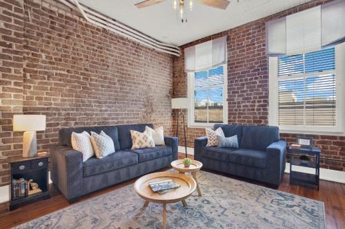 Midtown Pointe - image 2