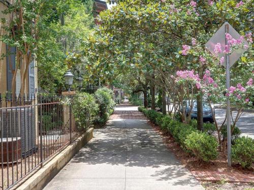 Southern Charm on Liberty – Savannah, GA
