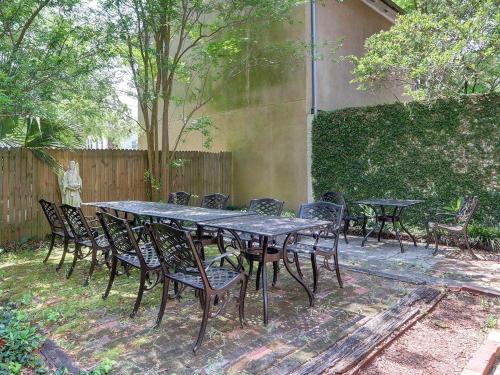 Heated Pool Flex Cancellation Grocery Delivery Gorgeous Home - image 7