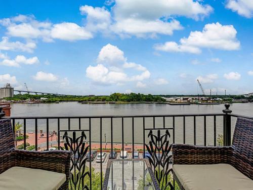Brand New Listing! Private Roof Top Deck With Views of the Savannah River - main image