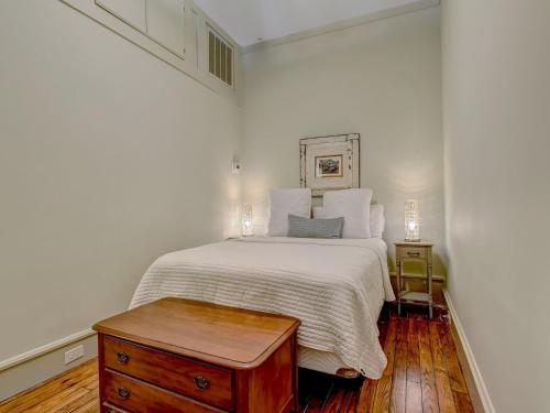 Brand New Listing! Private Roof Top Deck With Views of the Savannah River - image 7