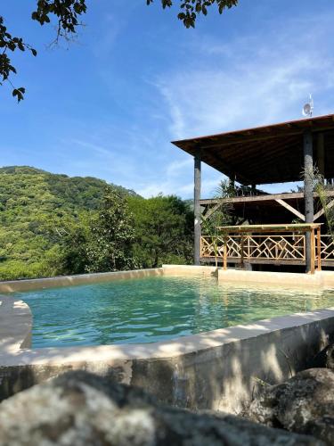 Úszómedence, Oasis Hotel & Resort Mazamitla in El Manzanillo