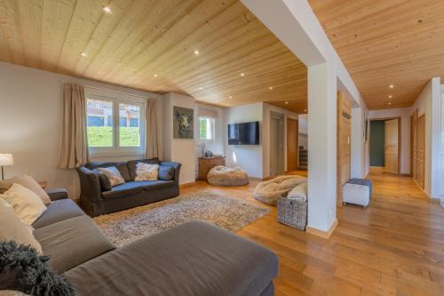 Combe Humbert Apartment - Snow and Trek- Morzine