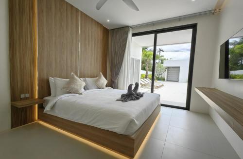 Phuket Luxury Pool Villa - Christina in プーケット