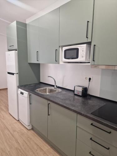 Apartamentos Acogedores - Nuevo a estrenar - image 14