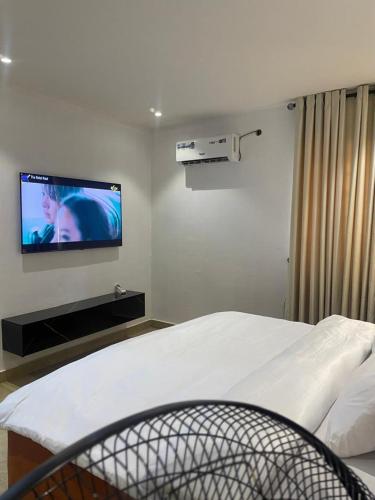3bedroom apartment – khách sạn tại Ikosi Ketu