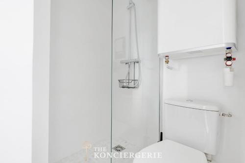 Elegant studio Quartier Montmartre - image 5