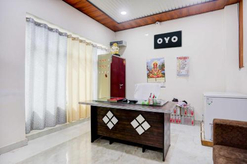 Vestabils, Super Hotel O by OYO Aparna and Marriage Lawn in Balrampur