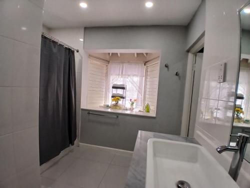 Comfort Zone at The Ridge E17, Ocho Rios (foto 10)