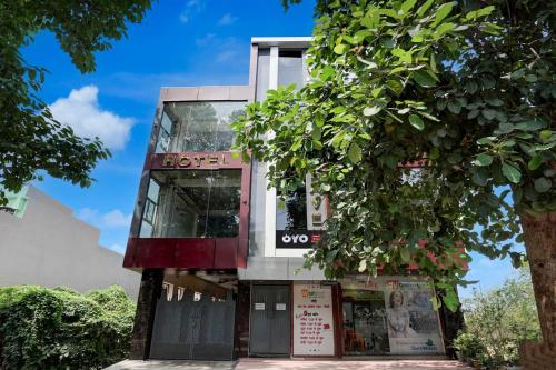 Ieeja, Hotel O The King Heaven in Farrukhabad