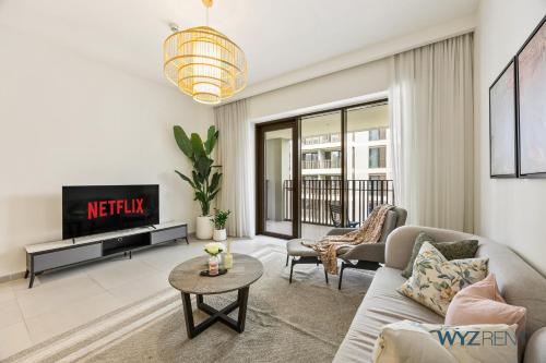 Charming 2BR Surf 2 Complimentary Lagoon Access, Dubai (photo 6)
