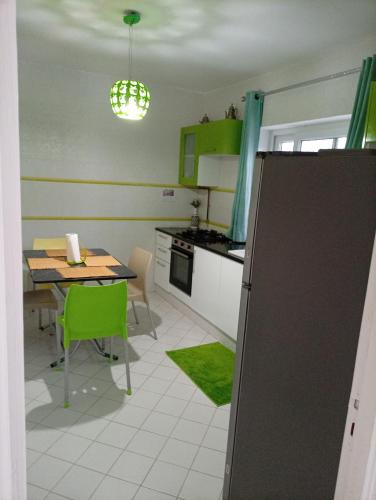 Villa Chic Garden & Parking -10 mn Airport in Ariana