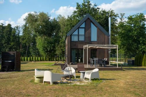 Зовнішній вигляд готелю, Uroczysko nad Pilicą Sauna & Balia (Uroczysko nad Pilica Sauna & Balia) in Варка