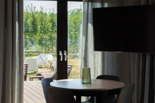 Балкон, Uroczysko nad Pilicą Sauna & Balia (Uroczysko nad Pilica Sauna & Balia) in Варка