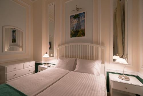 Revelton Suites Karlovy Vary - image 9