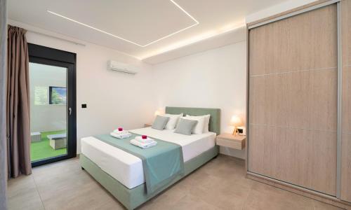 Southside Beach Suites