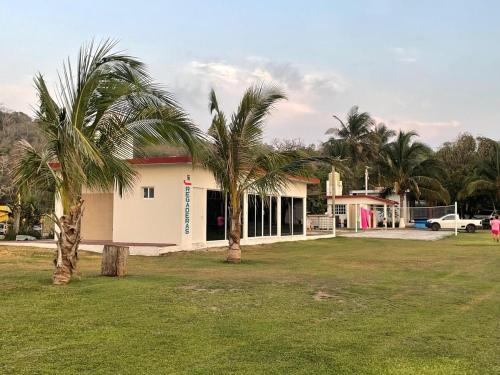 Villa Josefa en Villas Camino Real cerca de las dunas de Chachalacas in 查查拉卡斯海灘