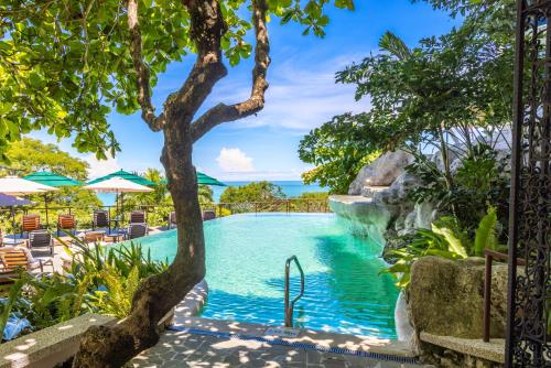 수영장, Parador Nature Resort and Spa in 쿠에포스