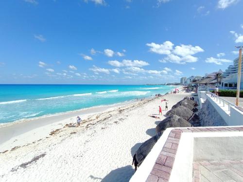 Incredible Suite Cancun - BEACH CONDO - 6PX, Cancún (Foto 9)
