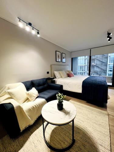 Nuevo y lujoso apartamento full a pasos de Clínica Las Condes