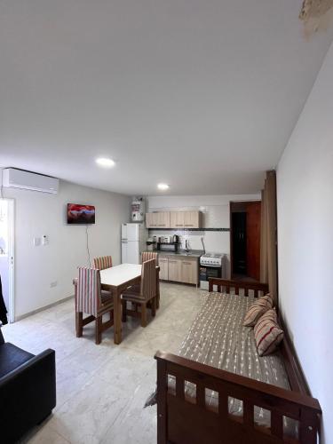 Departamento nuevo cerca de micro centro