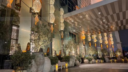 Ingresso, Sofitel Los Angeles at Beverly Hills Hotel in West Hollywood