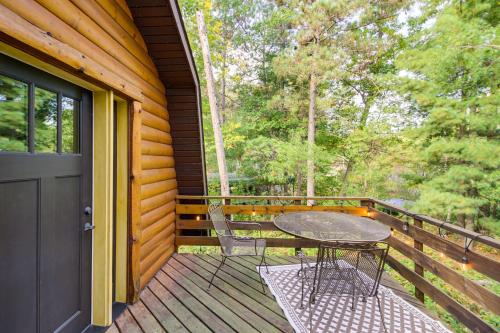 Fish, Hike and More Cozy Brainerd Cabin in Nisswa (MN)