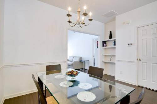Inviting High Point Townhome with Patio and Privacy! in High Point, USA