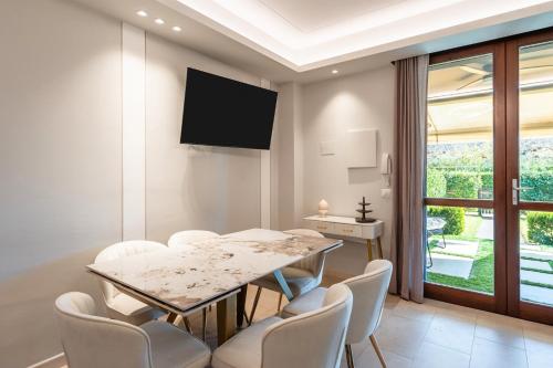 ทัศนียภาพภายนอกโรงแรม, Villa Preziosa a Tirrenia in ทิร์เรนเนีย