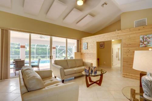 Pet-Friendly Port St Lucie Home - 7 Mi to Beaches! in North River Shores, USA