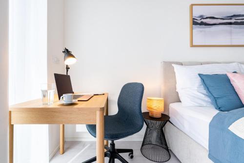 Prague Days - Family Friendly Two-Bedroom Apartment with AC Garage and Terrace in Holešovice - image 8