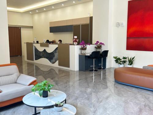 水木商旅高鐵左營館 (Water Woods Inn) in 左營區