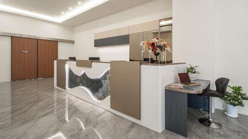 水木商旅高鐵左營館 (Water Woods Inn) in 左營區