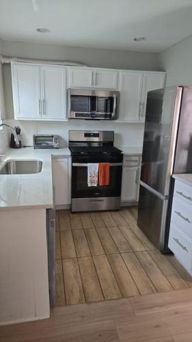 Spacious, Quiet, Near Zoo, Stadium & Family Spots, Атланта (фото 7)