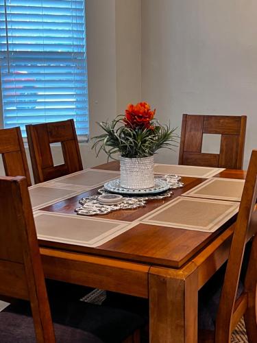 Spacious, Quiet, Near Zoo, Stadium & Family Spots, Атланта (фото 6)