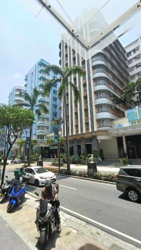 101 Newport Boulevard near NAIA Terminal 3, Manila