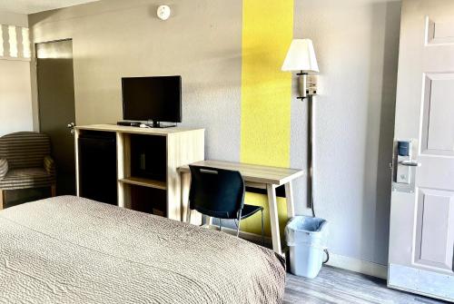 Super 8 by Wyndham Albuquerque Downtown, Альбукерке (фото 6)