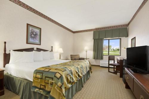 Baymont by Wyndham Corbin - image 4