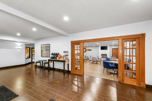 Comfort Inn Rhinelander - image 11