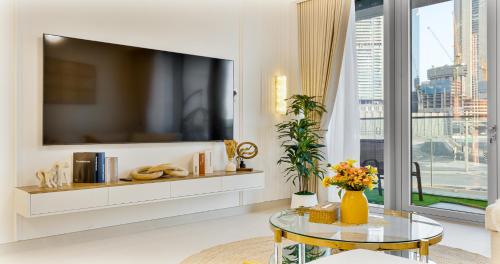 Premium Canal Front 3BR- Burj Khalifa & Canal Views -Near Safa Park, Dubaj (zdjęcie 3)