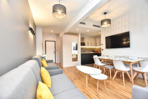 Authentic apartment - 2BR 8P - Palais Garnier - image 12