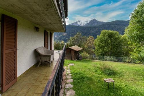 View, Eco della Valle Apartments by Quokka 360 - with views of the surrounding mountains in Faido