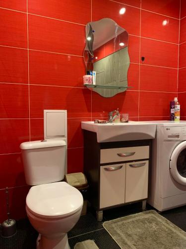 Двокімнатна квартира подобово в Охтирці in Buimerivka