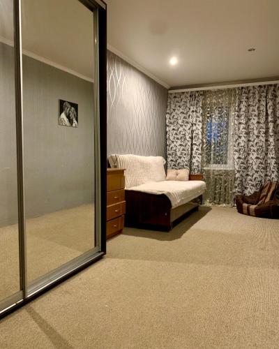 Двокімнатна квартира подобово в Охтирці in Buimerivka