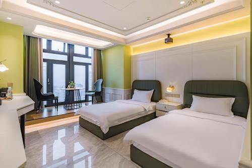 京煦设计酒店 北京长安天街上岸地铁站店 in Mentougou District