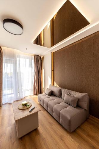 Sky Pool Escape Luxury Apartment in Druskininkai Center in 德魯斯金卡