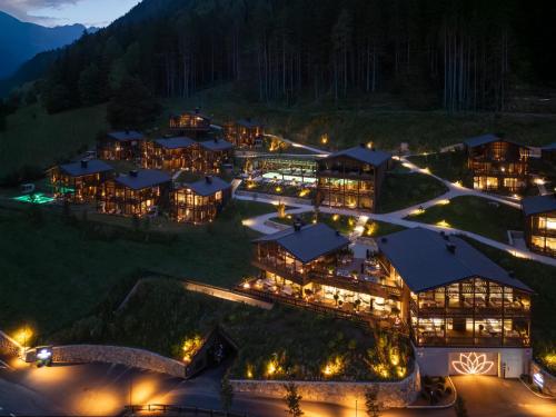 AMONTI Chalets