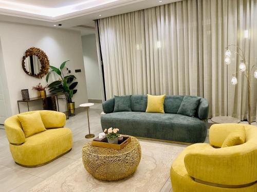 غرف النزلاء, Spacious new 2 bedroom Apt-in amazing location B9 in حطين